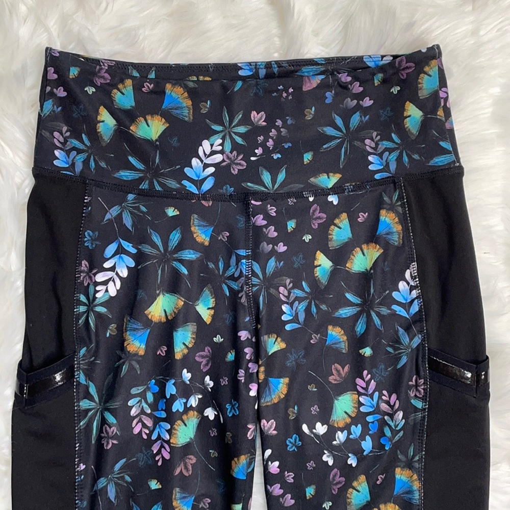 Jessica Simpson The Warmup Floral Pattern Leggings - Picture 4 of 15
